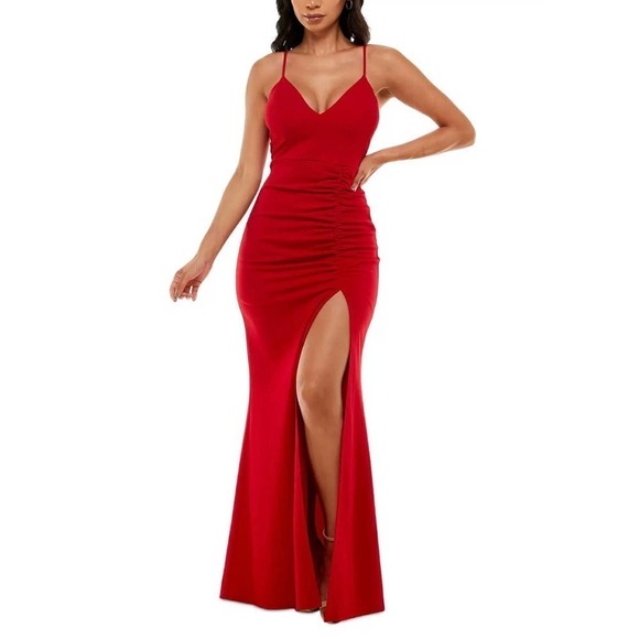 Emerald Sundae Junior's Ruched Side Slit Slim Gown Red Size XS - Picture 1 of 8
